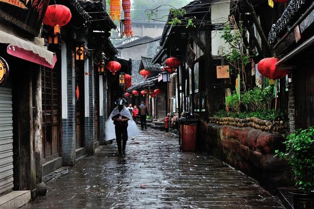 「旅游」太值了！重庆十个景点都值得一去，居然还有人没去过