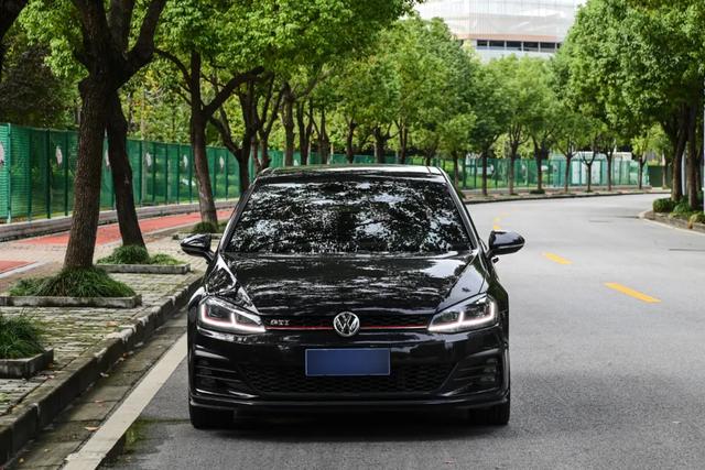 二手大众 高尔夫 GTI：德系小钢炮，乐趣十足，实用代步