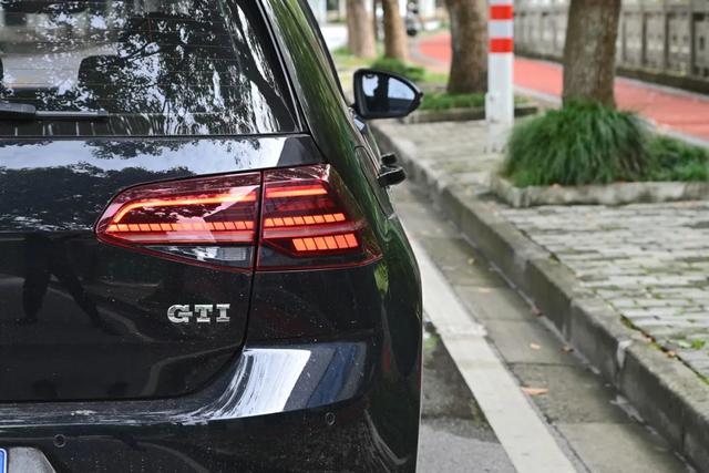 二手大众 高尔夫 GTI：德系小钢炮，乐趣十足，实用代步